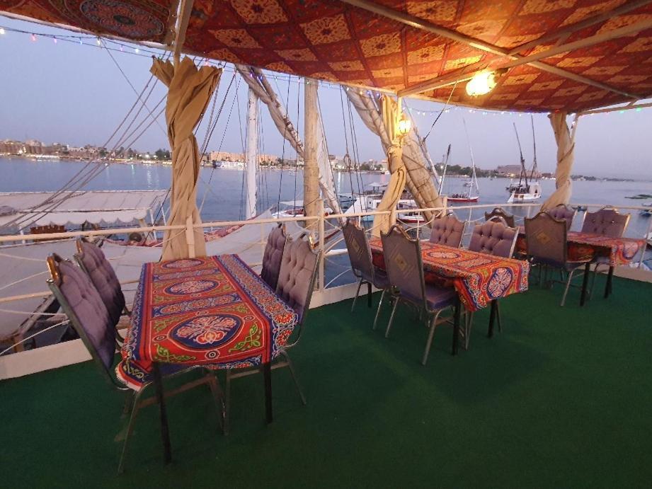 Moon Boat Luxor Exterior foto